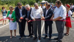 Анатолий Артамонов принял участие в торжественной церемонии ввода в эксплуатацию двух новых автодорог