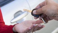 ВТБ снизил ставки по кредитам на автомобили бизнес-класса