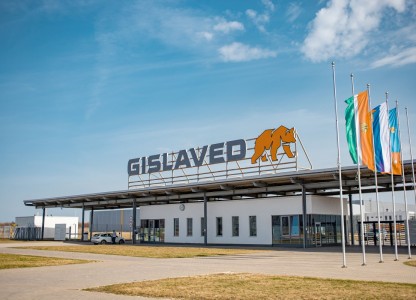 Завод Continental теперь называется Gislaved