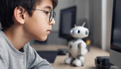 Более 20 онлайн-курсов помогут детям и подросткам освоить ключевые ИТ-навыки