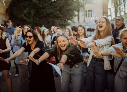 #htmlcaption_42003 Голоса зовут